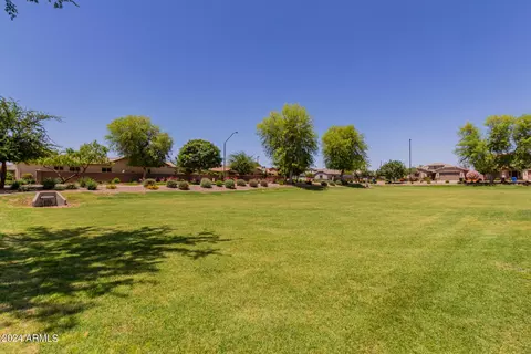 2560 E Plum St, Gilbert, AZ 85298 photo 40
