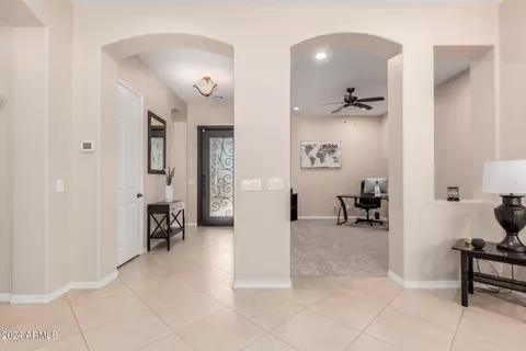 2560 E Plum St, Gilbert, AZ 85298 photo 8