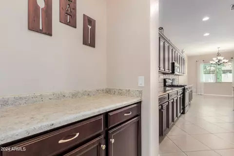 2560 E Plum St, Gilbert, AZ 85298 photo 15