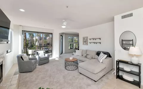 7700 E Gainey Ranch Rd #215, Scottsdale, AZ 85258