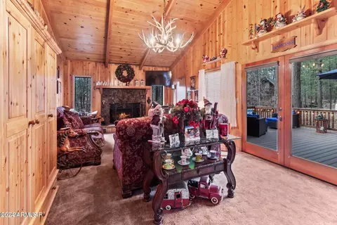 248 E Sky Hi Dr, Pinetop, AZ 85935