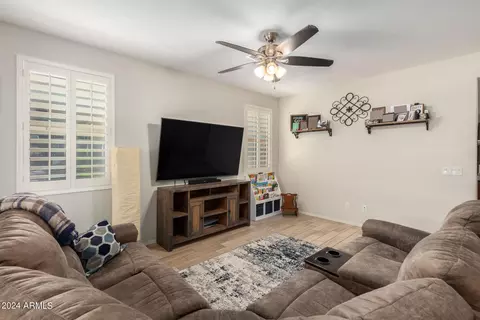 5126 E Gary St, Mesa, AZ 85205 photo 3
