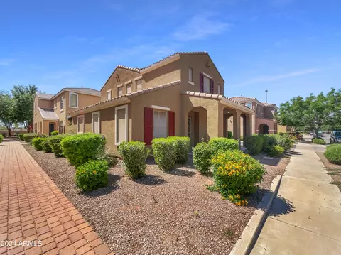 2100 S Seton Ave, Gilbert, AZ 85295 photo 2