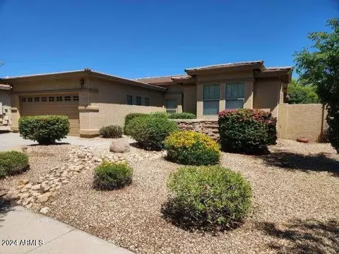 13717 W Redfield Rd, Surprise, AZ 85379