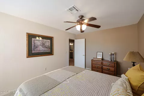 1850 E Pebble Beach Dr, Tempe, AZ 85282 photo 29