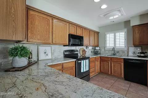 1850 E Pebble Beach Dr, Tempe, AZ 85282 photo 10