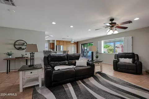 1850 E Pebble Beach Dr, Tempe, AZ 85282 photo 14