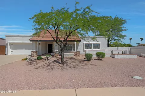 1850 E Pebble Beach Dr, Tempe, AZ 85282 photo 2
