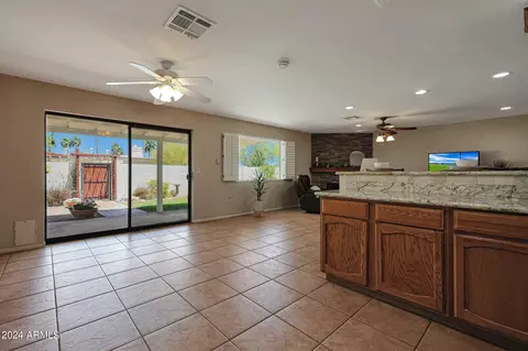 1850 E Pebble Beach Dr, Tempe, AZ 85282 photo 9