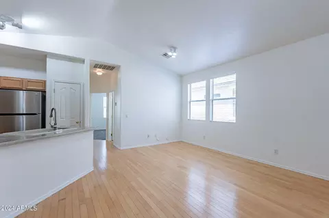 425 N Oak St, Gilbert, AZ 85233 photo 8
