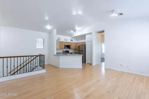 425 N Oak St, Gilbert, AZ 85233 photo 9