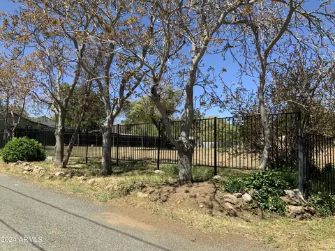 22422 S Cherry Ln #18, Yarnell, AZ 85362