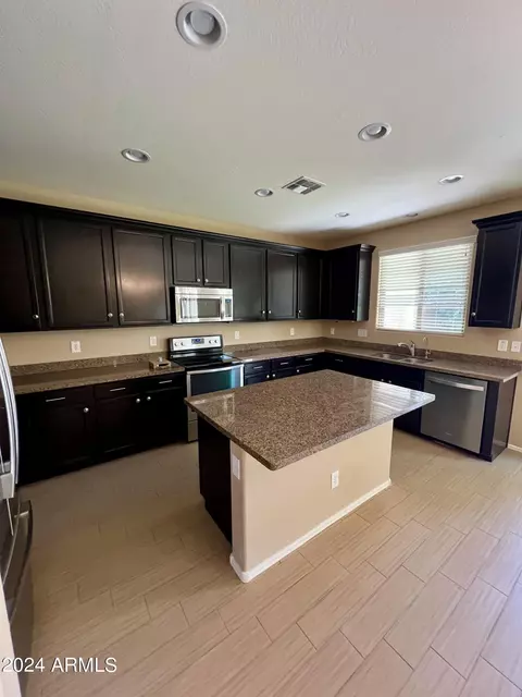 3329 E Rochelle St, Mesa, AZ 85213 photo 7