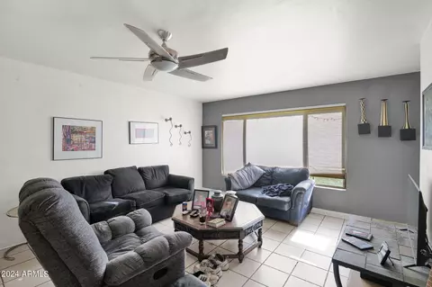 6827 N 14th Pl, Phoenix, AZ 85014 photo 23