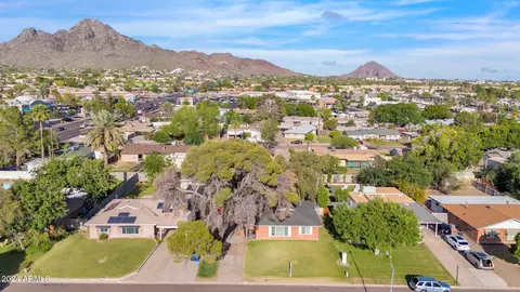 6827 N 14th Pl, Phoenix, AZ 85014 photo 6