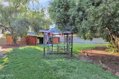 6827 N 14th Pl, Phoenix, AZ 85014 photo 27