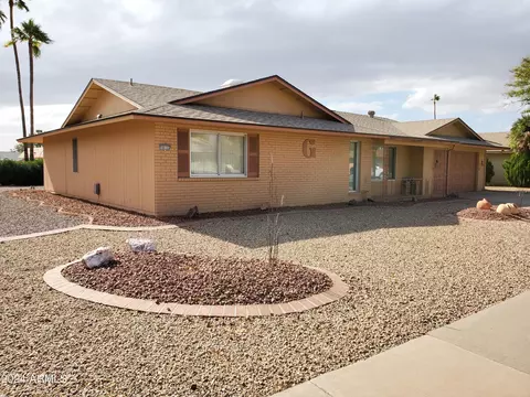 10113 W Signal Butte Cir, Sun City, AZ 85373