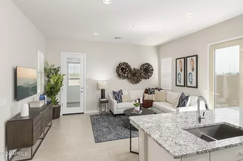 640 S Olympic Dr, Gilbert, AZ 85296 photo 9