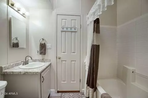 238 N Pinal Dr, Apache Junction, AZ 85120 photo 12
