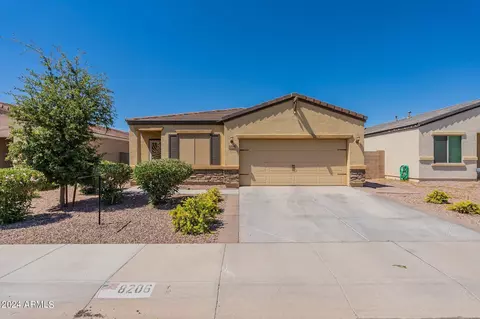 8206 W Wood Ln, Phoenix, AZ 85043