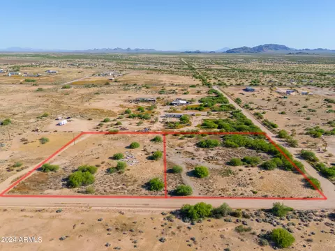 9315 S Hahn Lots A B St #A & B, Casa Grande, AZ 85193