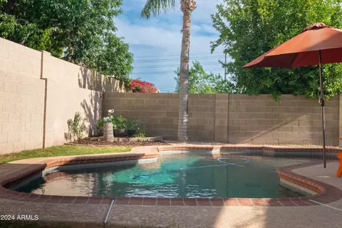 831 N Falcon Dr, Gilbert, AZ 85234 photo 29