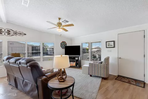 6209 E Mckellips Rd #302, Mesa, AZ 85215
