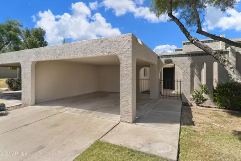1006 E Cochise Dr, Phoenix, AZ 85020