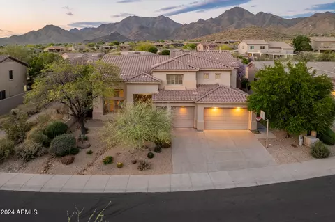 10914 E Gelding Dr, Scottsdale, AZ 85255