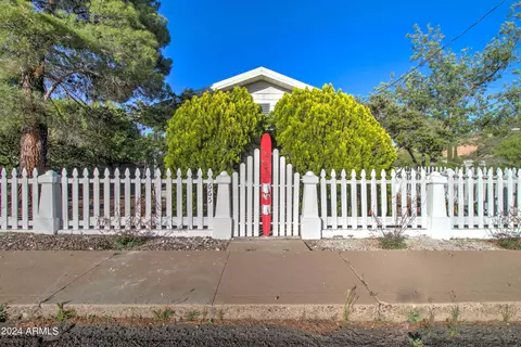 665 S Third St, Globe, AZ 85501