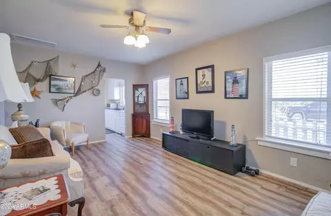665 S Third St, Globe, AZ 85501 photo 4