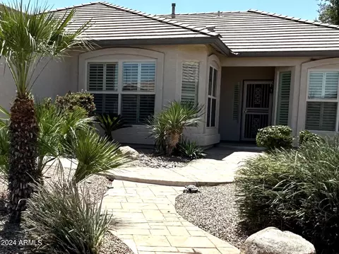 3827 E Rolling Green Way, Chandler, AZ 85249