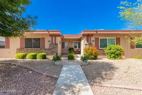 10864 W Emerald Dr, Sun City, AZ 85351