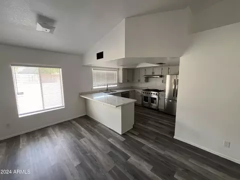 910 E Monroe St, Phoenix, AZ 85034 photo 21