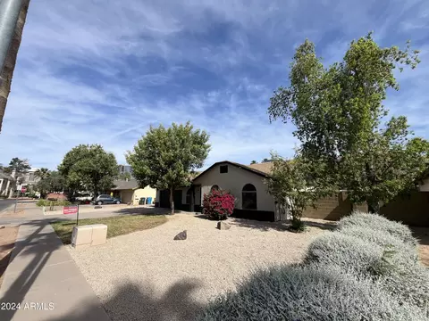910 E Monroe St, Phoenix, AZ 85034 photo 5