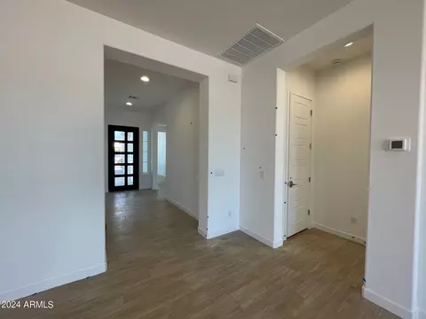 2534 E Russell St, Mesa, AZ 85213 photo 7