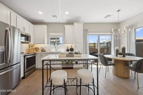2831 W Red Fox Rd, Phoenix, AZ 85085 photo 6