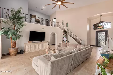 2103 E Clipper Ln, Gilbert, AZ 85234 photo 11