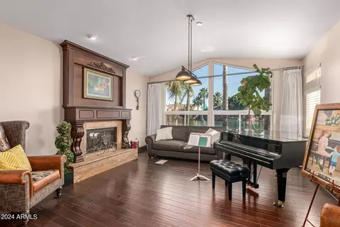 2103 E Clipper Ln, Gilbert, AZ 85234 photo 12
