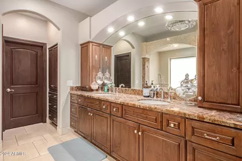 2103 E Clipper Ln, Gilbert, AZ 85234 photo 28