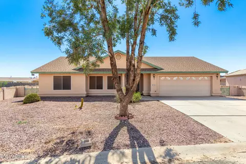 14360 S Cienega Ln, Arizona City, AZ 85123