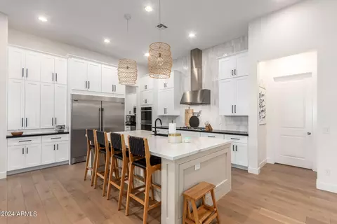 3721 E Arabian Dr, Gilbert, AZ 85296 photo 1