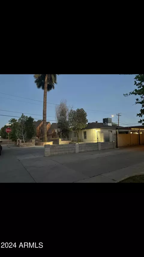 701 W Windsor Ave, Phoenix, AZ 85007 photo 3
