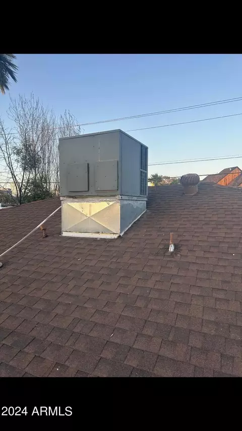 701 W Windsor Ave, Phoenix, AZ 85007 photo 9