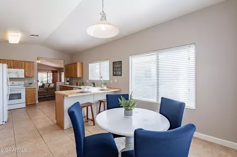 2623 E Beautiful Ln, Phoenix, AZ 85042 photo 16