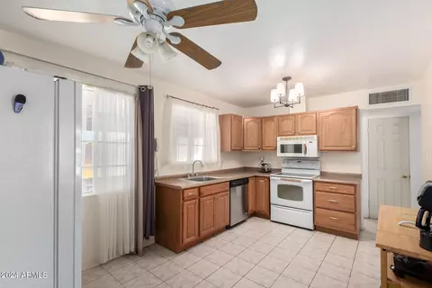 1466 E 3rd Ave, Mesa, AZ 85204 photo 12