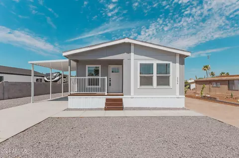 2234 S Descanso Rd, Apache Junction, AZ 85119