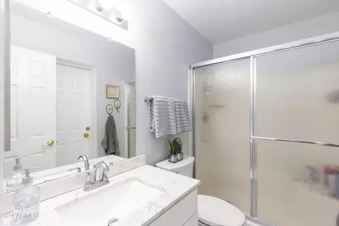2132 E Colgate Dr, Tempe, AZ 85283 photo 9