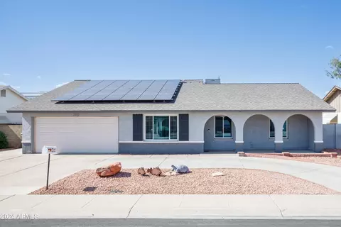 2132 E Colgate Dr, Tempe, AZ 85283