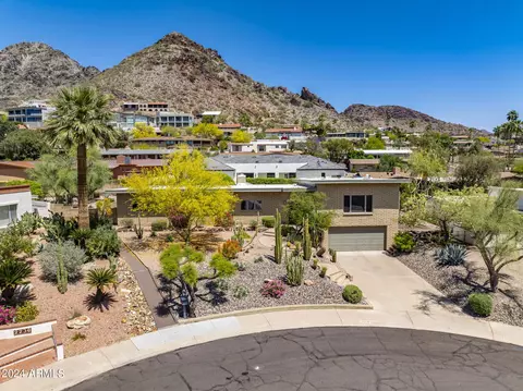 7011 N 22nd Way, Phoenix, AZ 85020